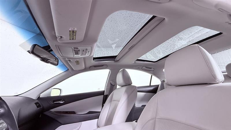 Lexus ES 350 Ultra Luxury 2010