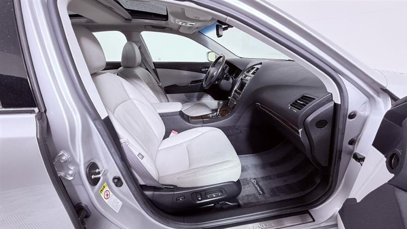 Lexus ES 350 Ultra Luxury 2010