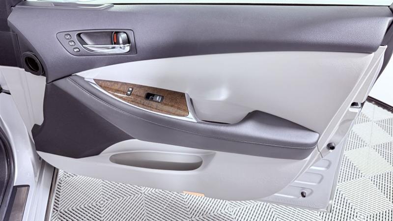 Lexus ES 350 Ultra Luxury 2010