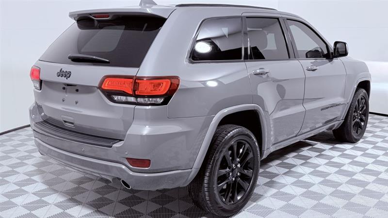 Jeep Grand Cherokee  2021