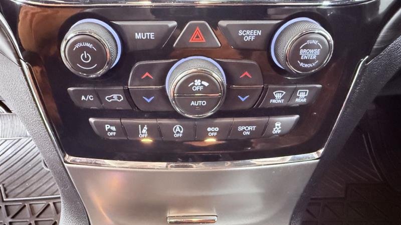 Jeep Grand Cherokee  2021