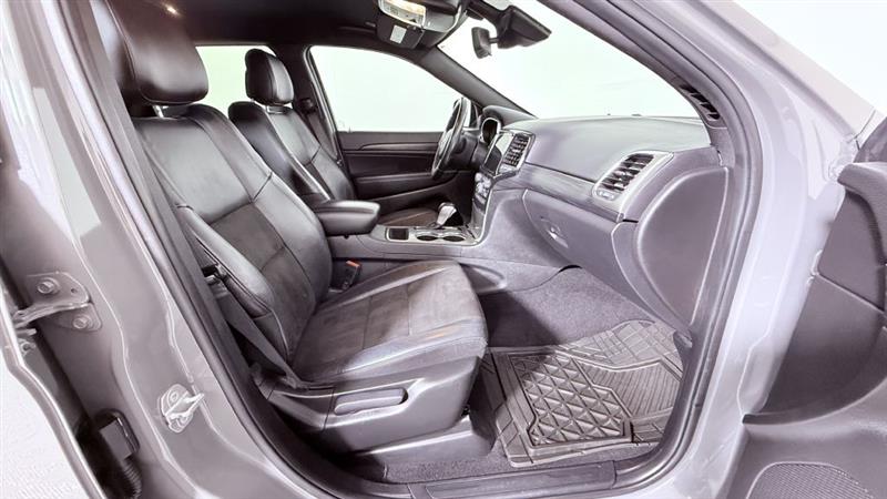 Jeep Grand Cherokee  2021