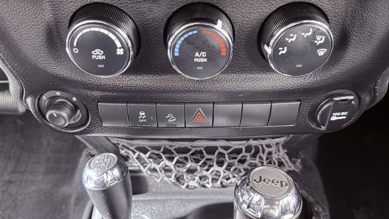 Jeep Wrangler Unlimited Sport 4WD 2017