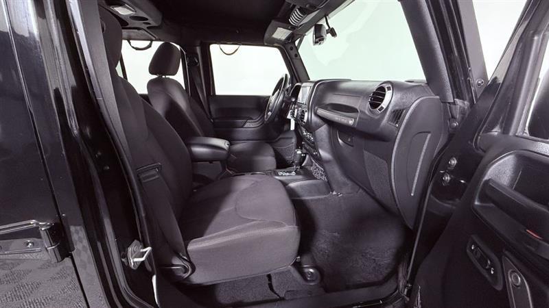 Jeep Wrangler Unlimited Sport 4WD 2017