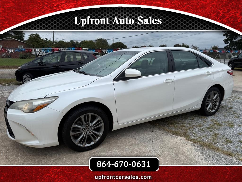 2016 Toyota Camry Special Edition's photo