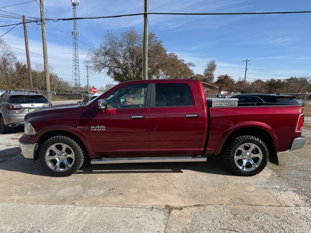 RAM 1500 Laramie Crew Cab SWB 4WD 2018