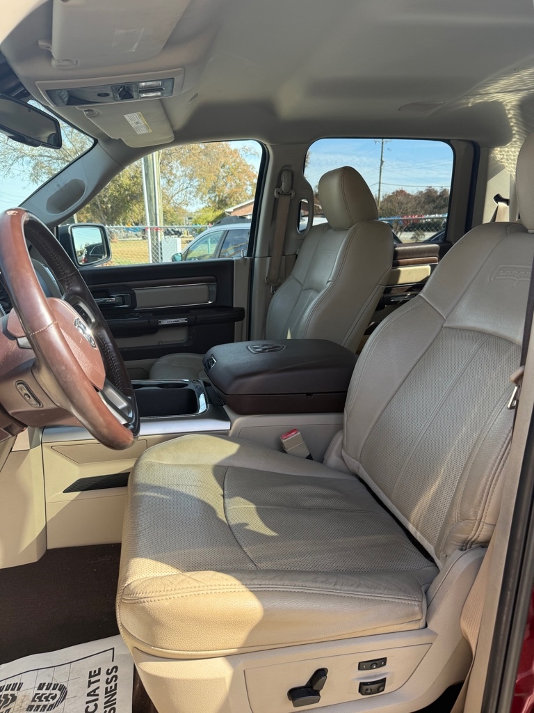 RAM 1500 Laramie Crew Cab SWB 4WD 2018