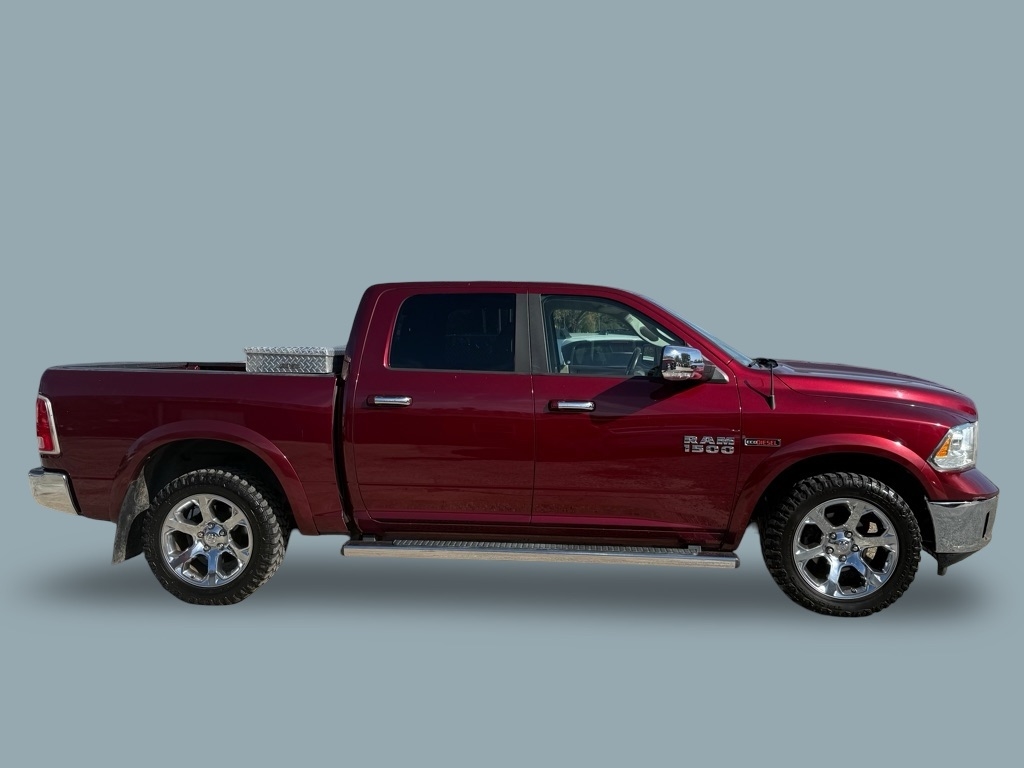 RAM 1500 Laramie Crew Cab SWB 4WD 2018