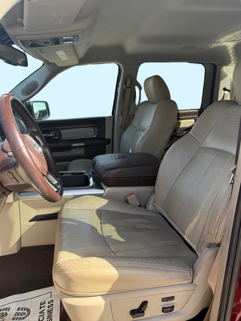 RAM 1500 Laramie Crew Cab SWB 4WD 2018