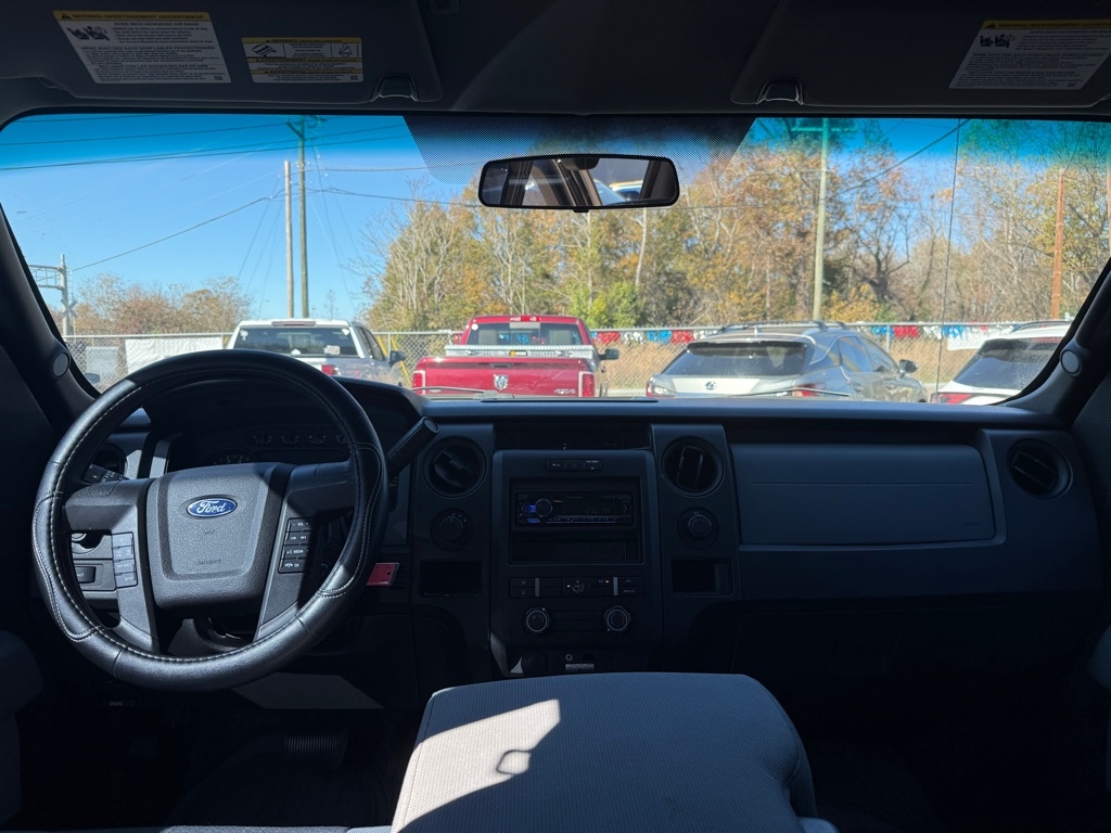 Ford F-150 XL SuperCab 8-ft. Bed 4WD 2013