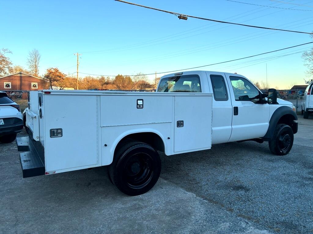 Ford F-550 SuperCab DRW 2WD 2013