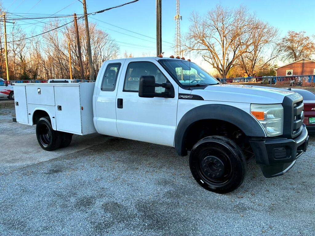 Ford F-550 SuperCab DRW 2WD 2013