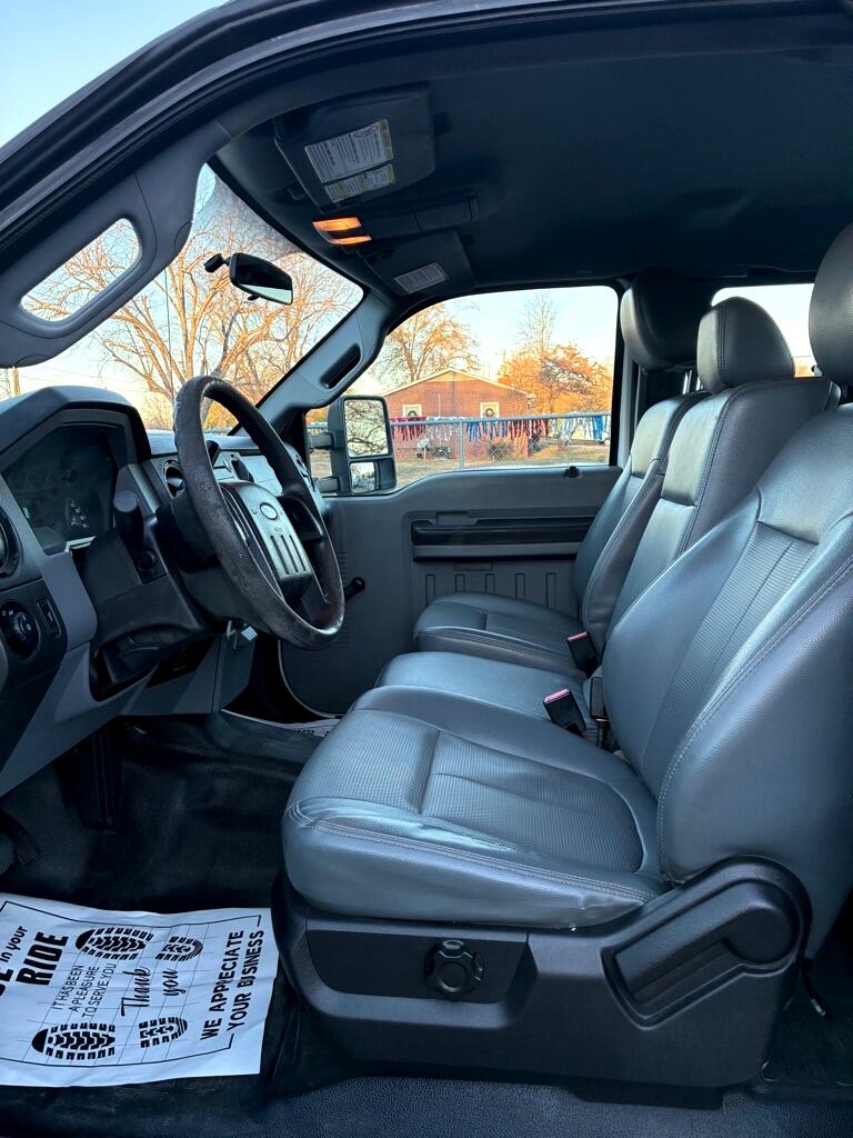 Ford F-550 SuperCab DRW 2WD 2013