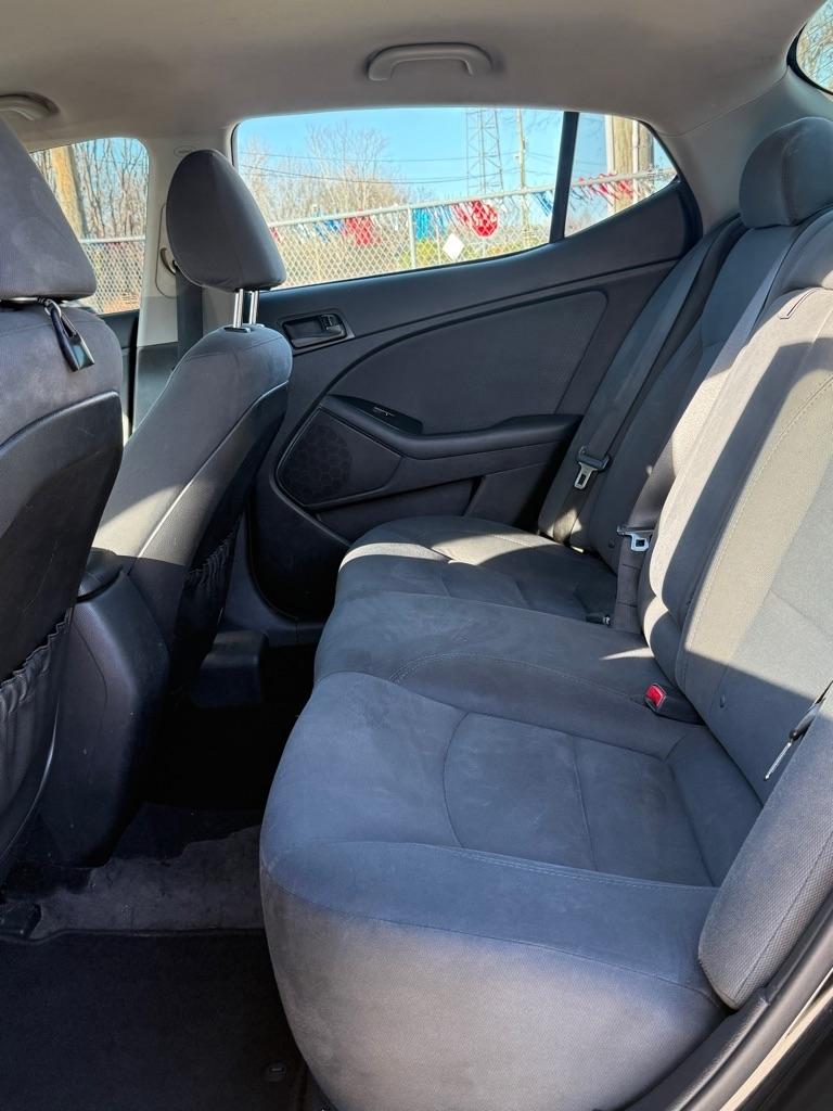 Kia Optima LX 2015