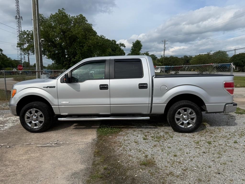 Ford F-150 XL SuperCrew 5.5-ft. Bed 2WD 2012