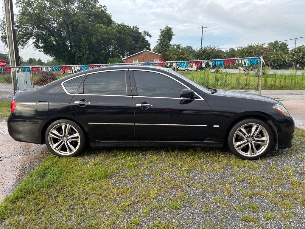 Infiniti M 35 Sedan 2008