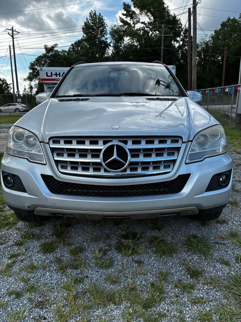 Mercedes-Benz M-Class ML320 BlueTEC 2009