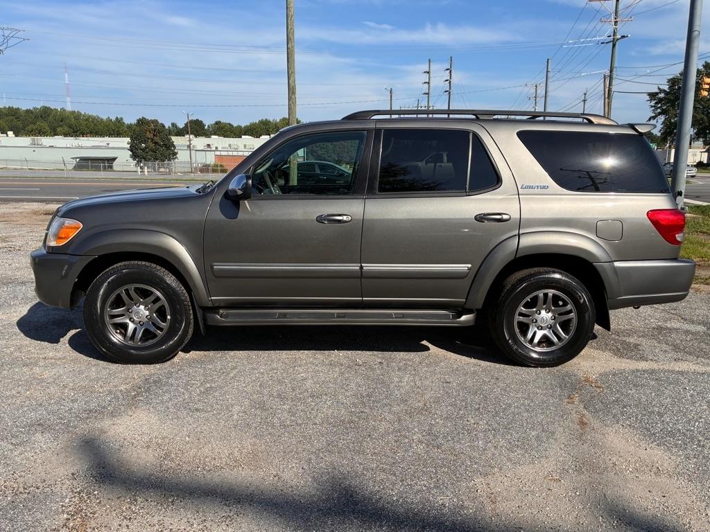 Toyota Sequoia Limited 2WD 2007