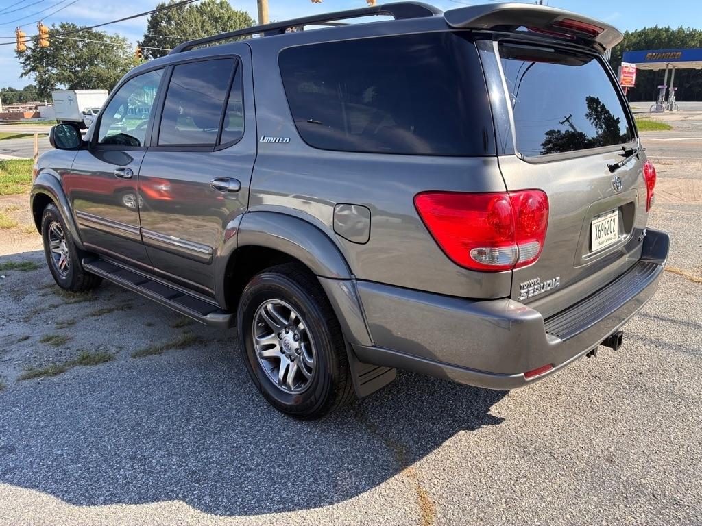 Toyota Sequoia Limited 2WD 2007