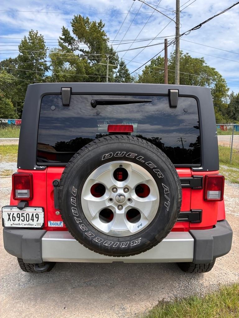 Jeep Wrangler Unlimited Sahara 4WD 2013