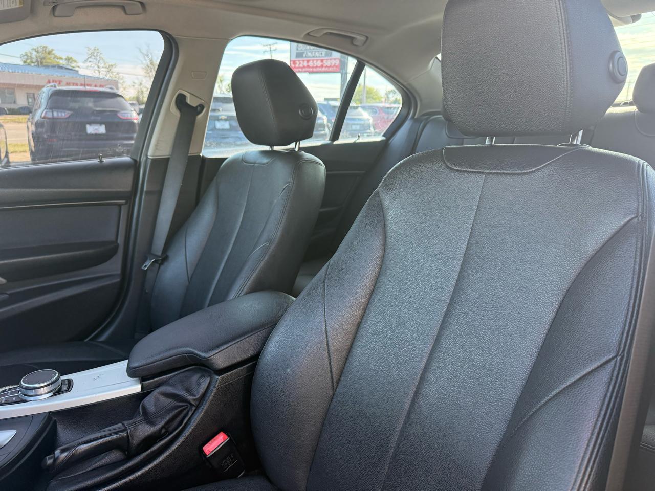 BMW 3-Series 320i xDrive Sedan 2018