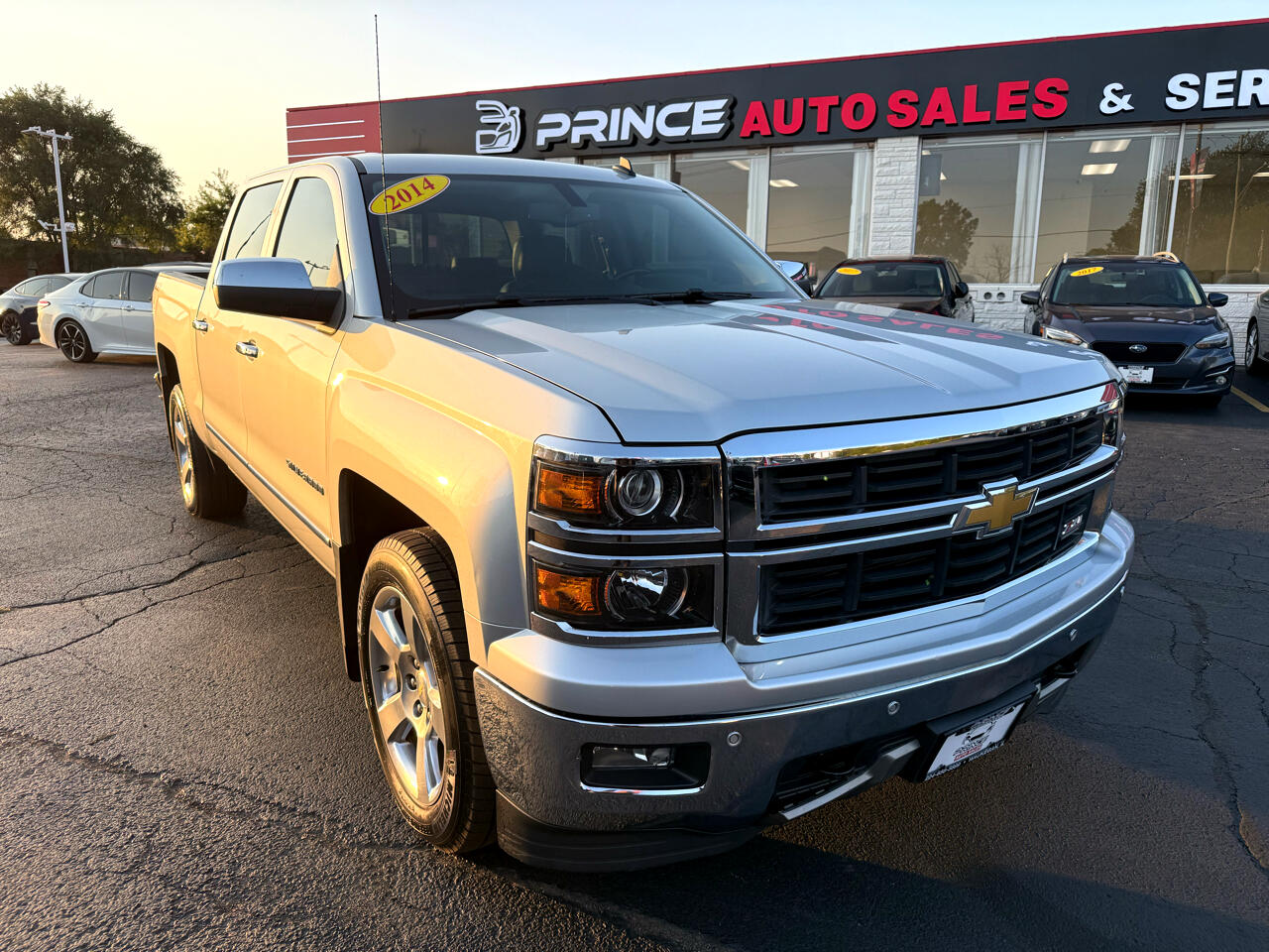 2014 Chevrolet Silverado 1500 2LZ Crew Cab Long Box