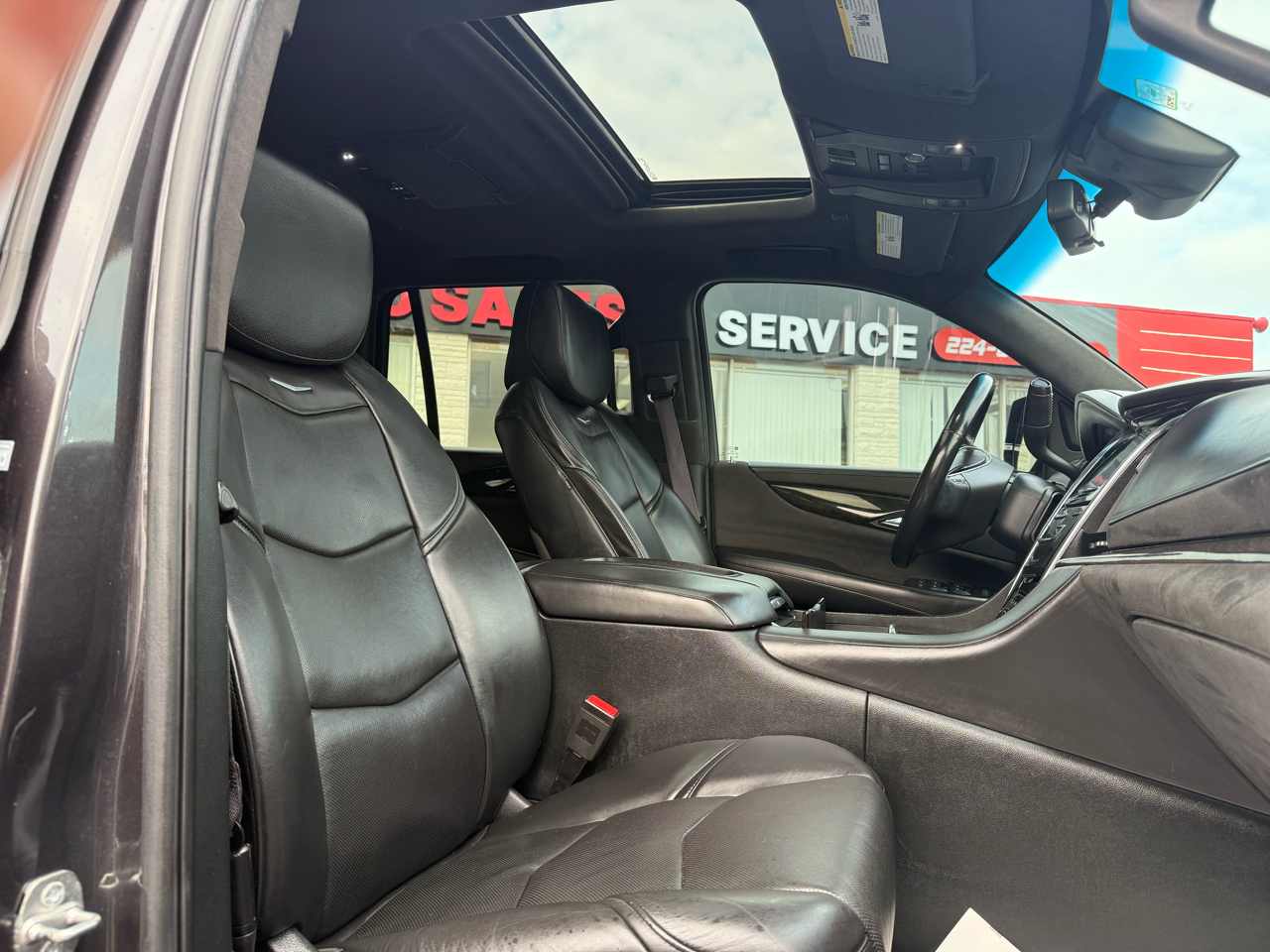 Cadillac Escalade Platinum 4WD 2017