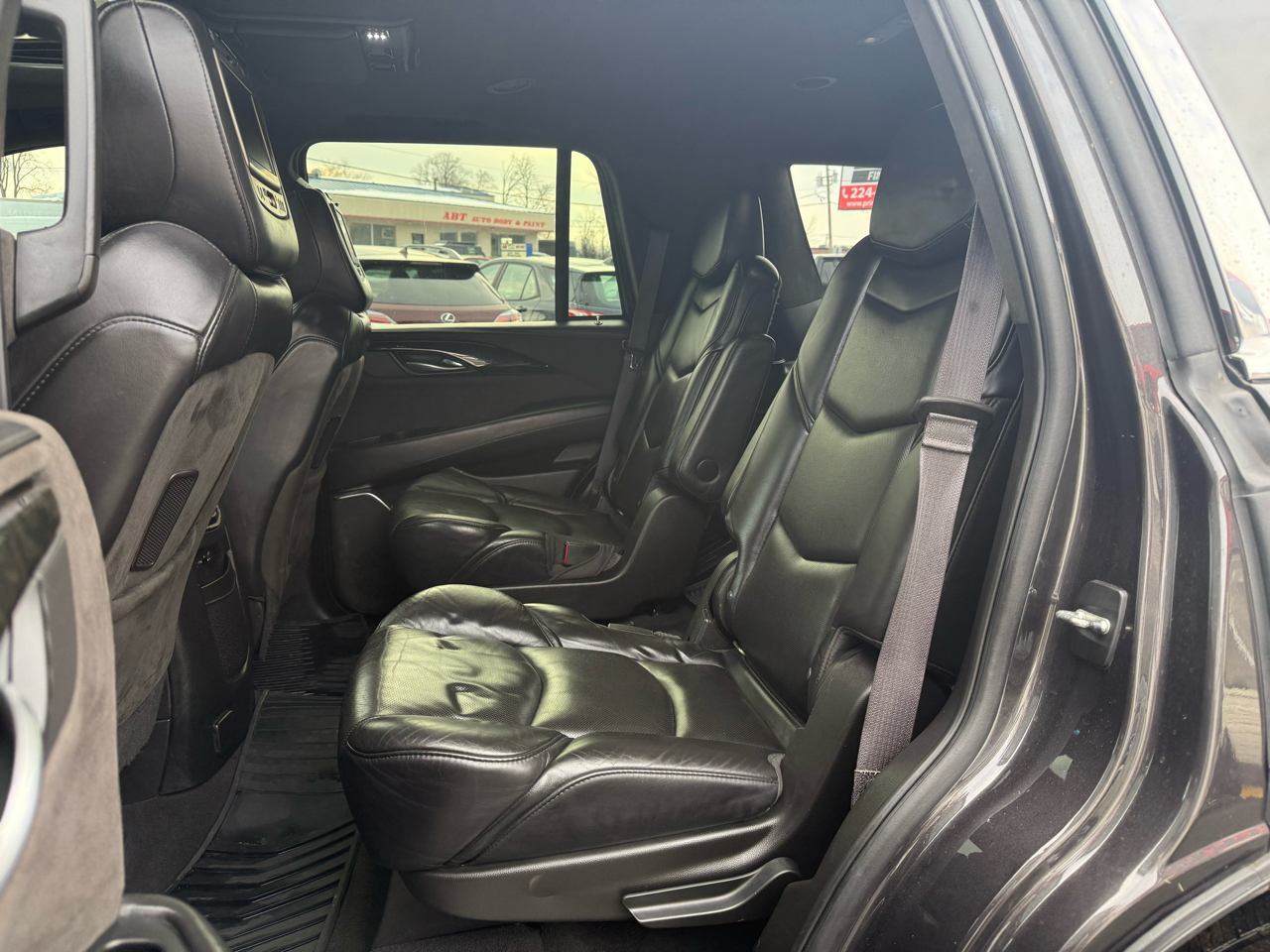 Cadillac Escalade Platinum 4WD 2017