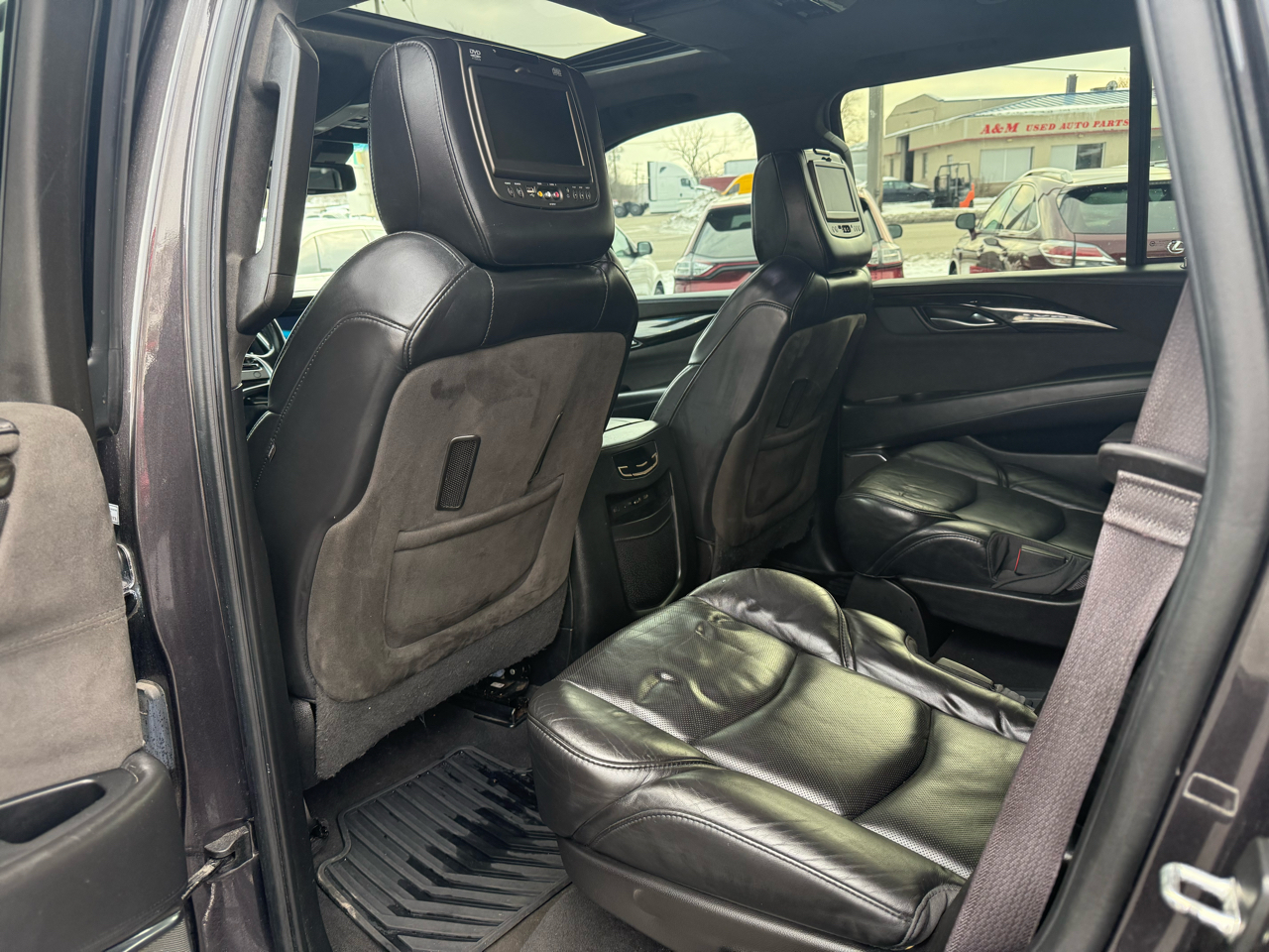 Cadillac Escalade Platinum 4WD 2017