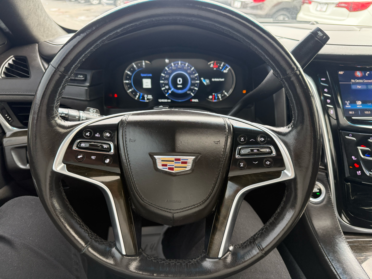 Cadillac Escalade Platinum 4WD 2017