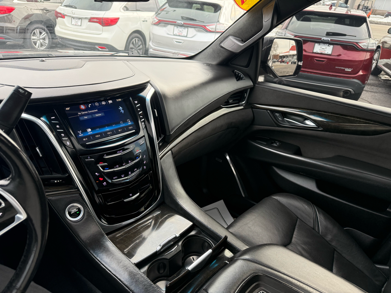 Cadillac Escalade Platinum 4WD 2017