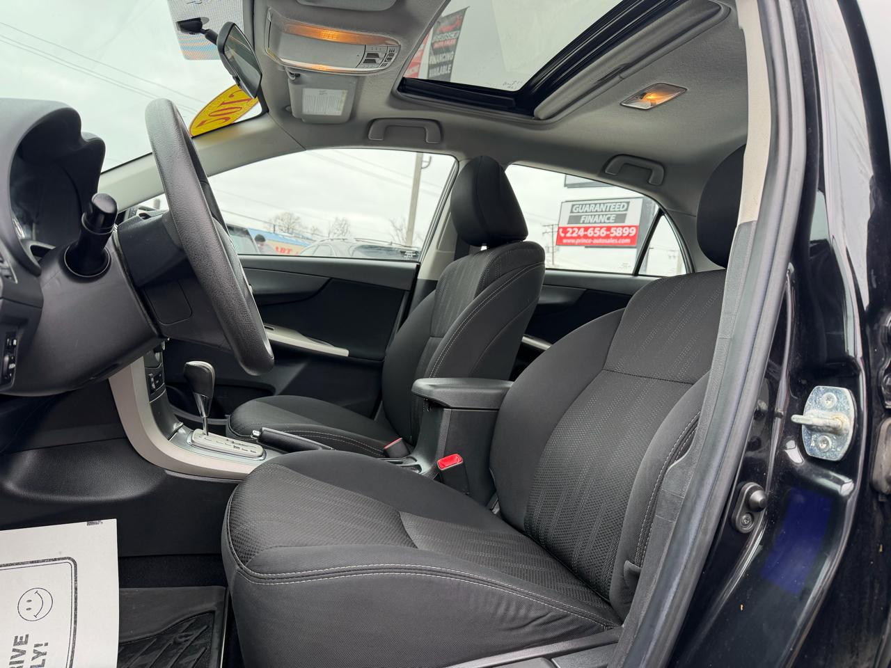 Toyota Corolla S 4D Sedan 2013