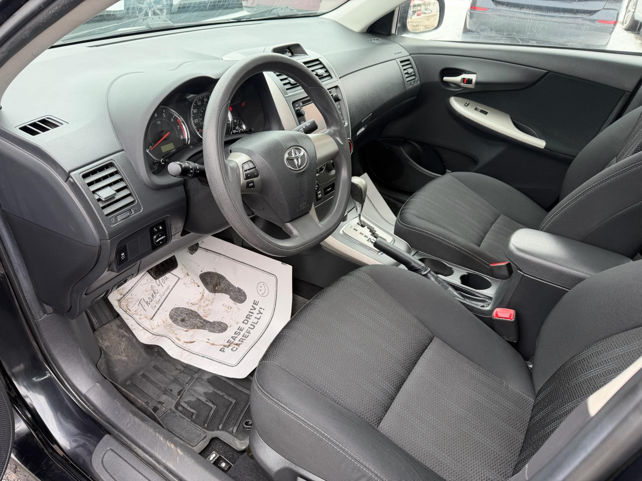 Toyota Corolla S 4D Sedan 2013