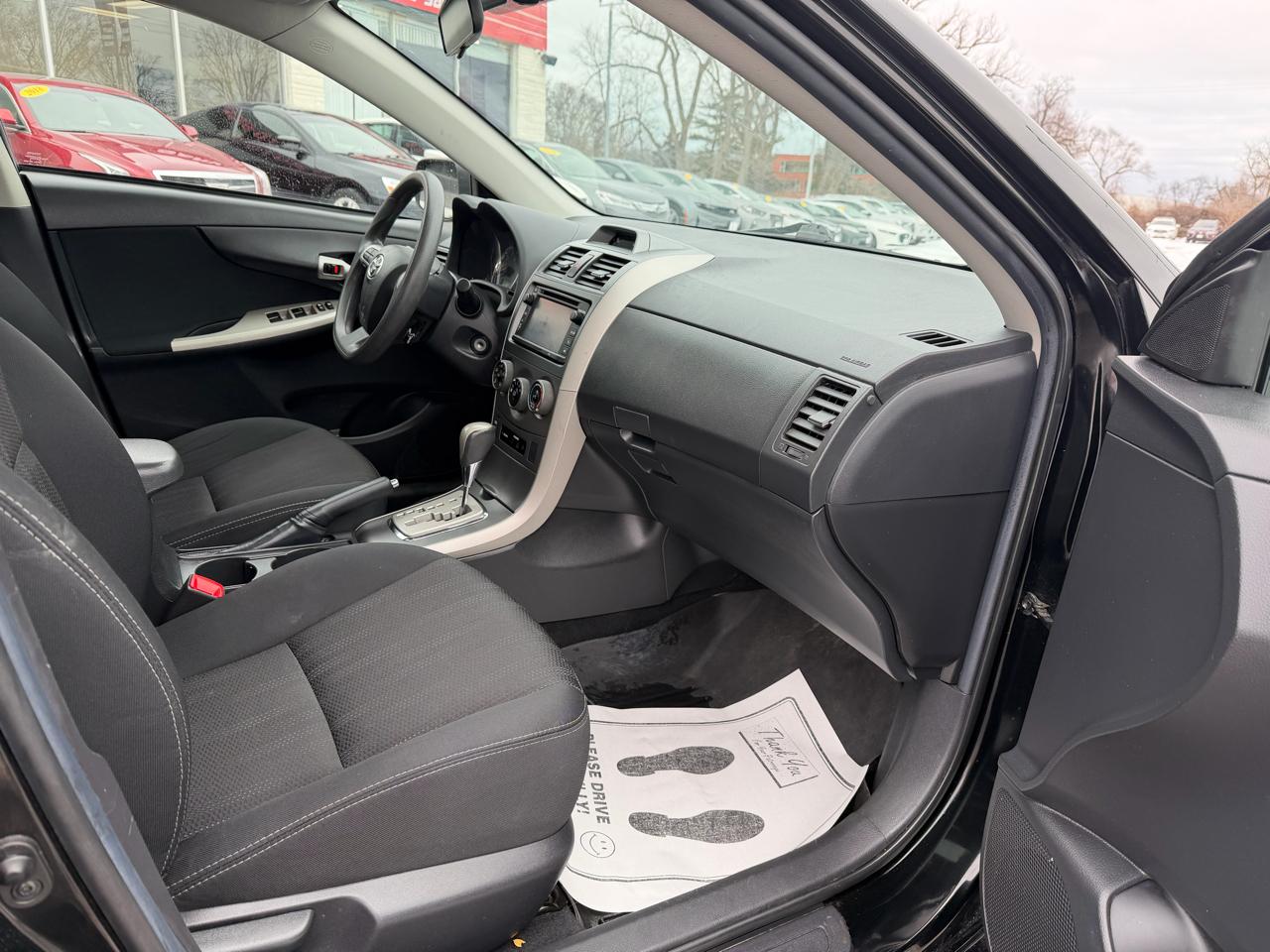 Toyota Corolla S 4D Sedan 2013