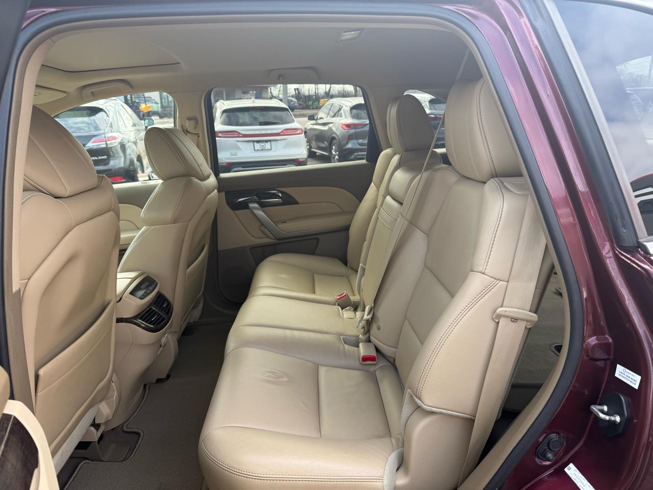 Acura MDX 6-Spd AT w/Tech Package 2012