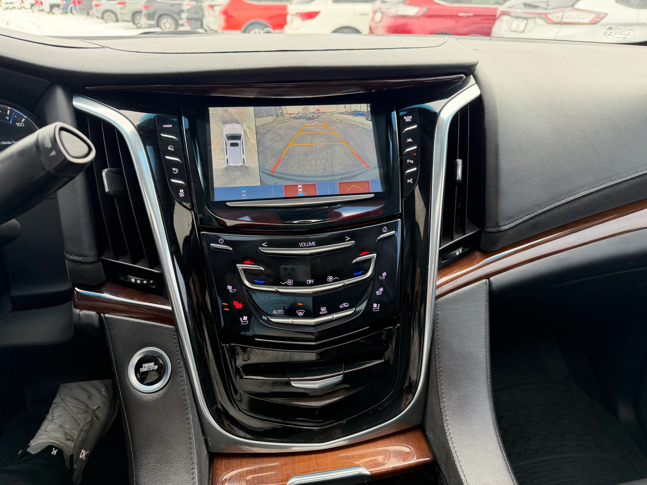 Cadillac Escalade Premium 2WD 2018