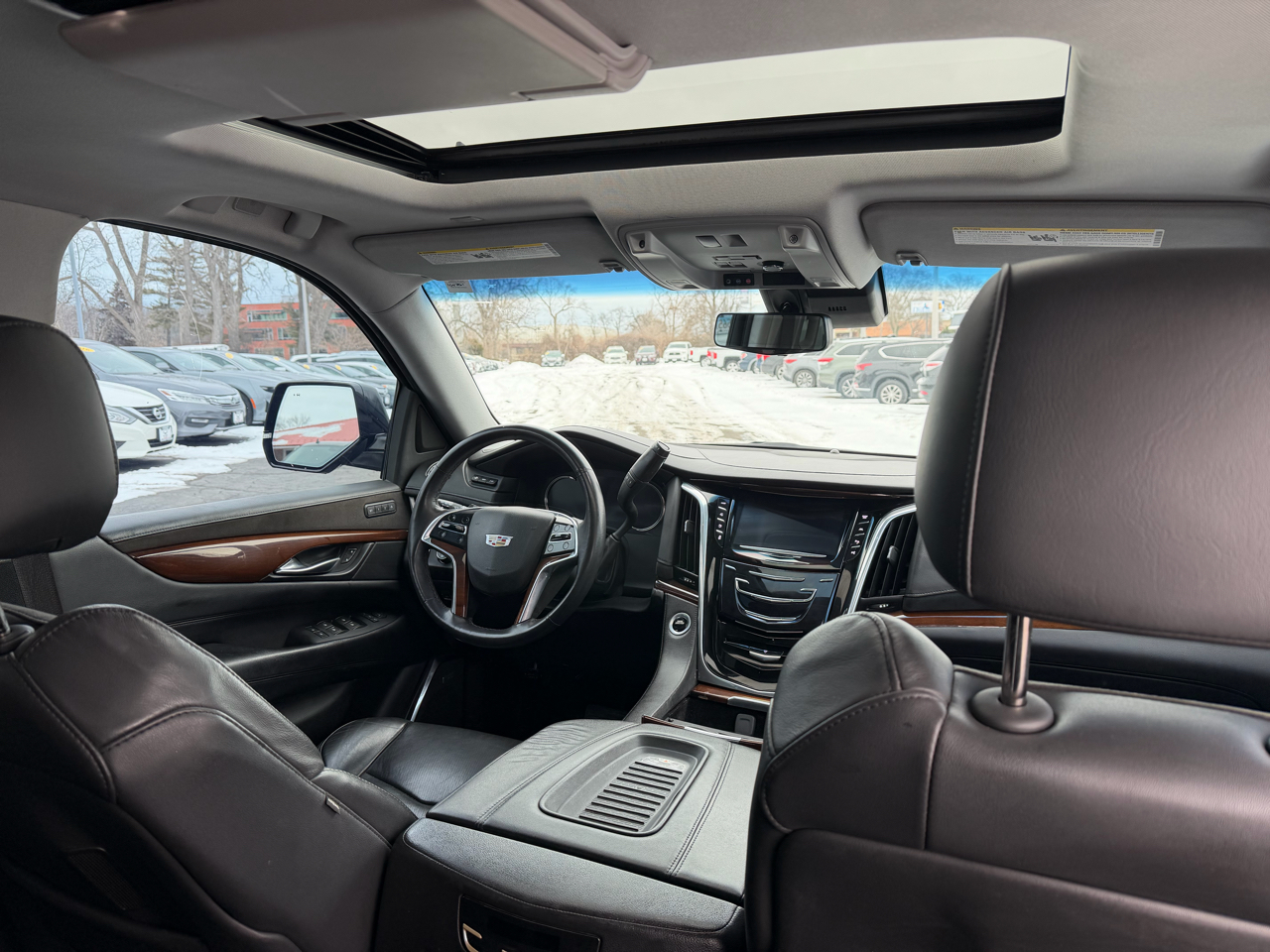 Cadillac Escalade Premium 2WD 2018