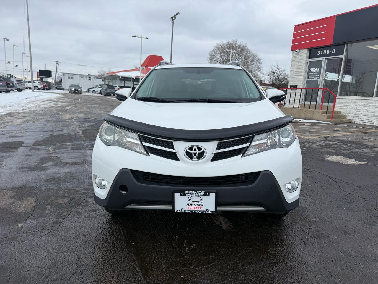 Toyota RAV4 XLE FWD 2013