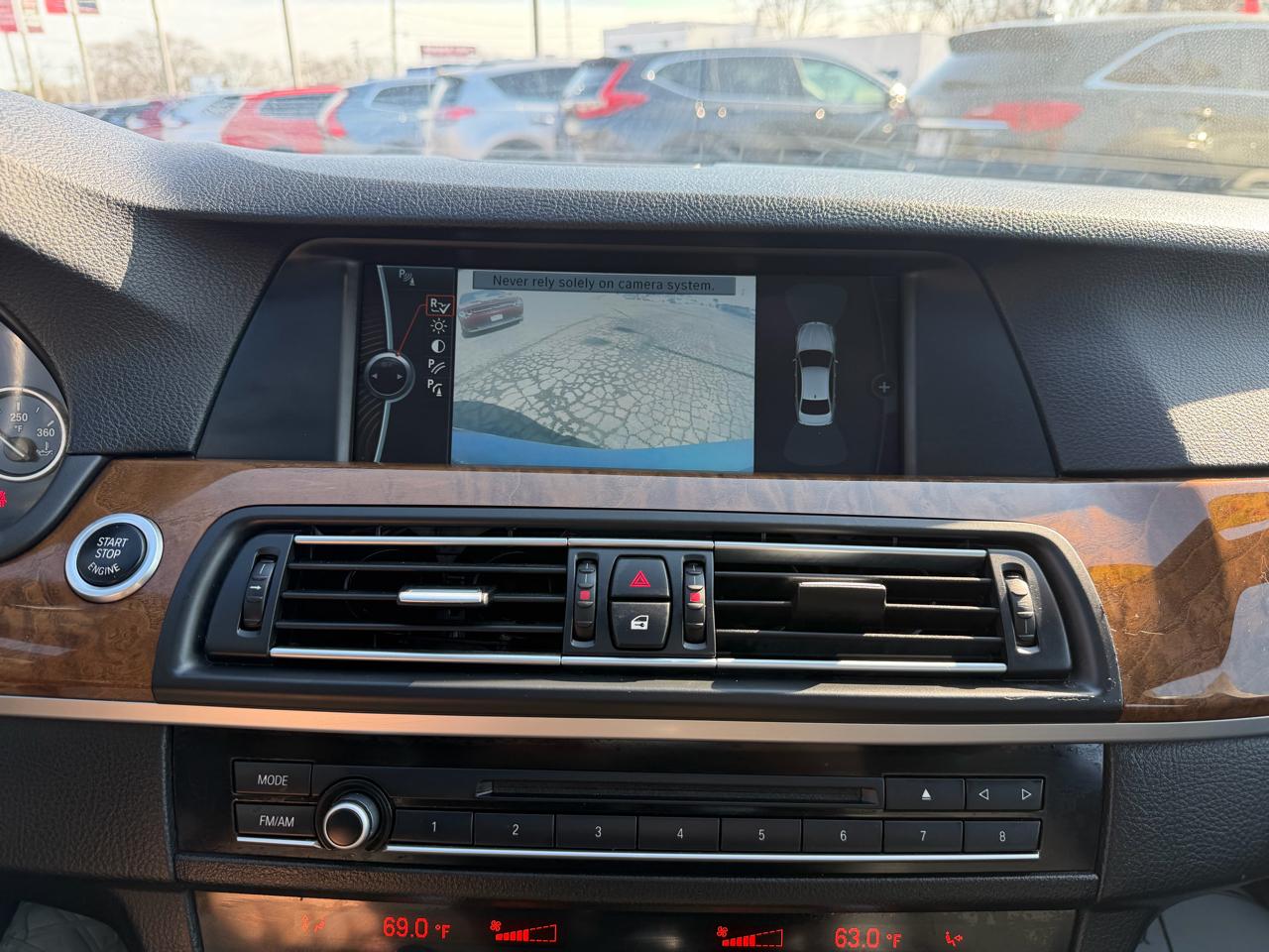 BMW 5-Series 550i 2012