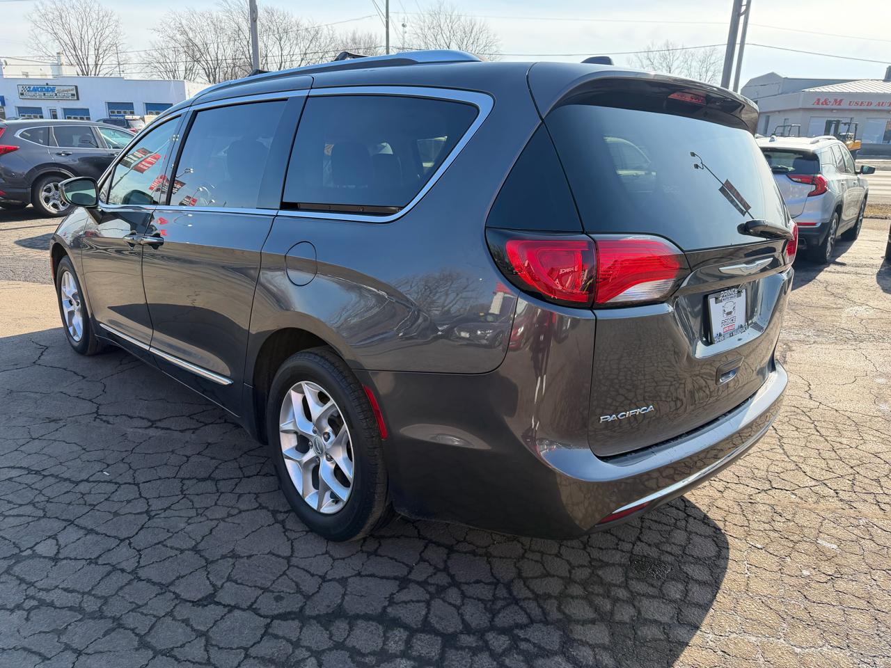 Chrysler Pacifica Touring-L 2018