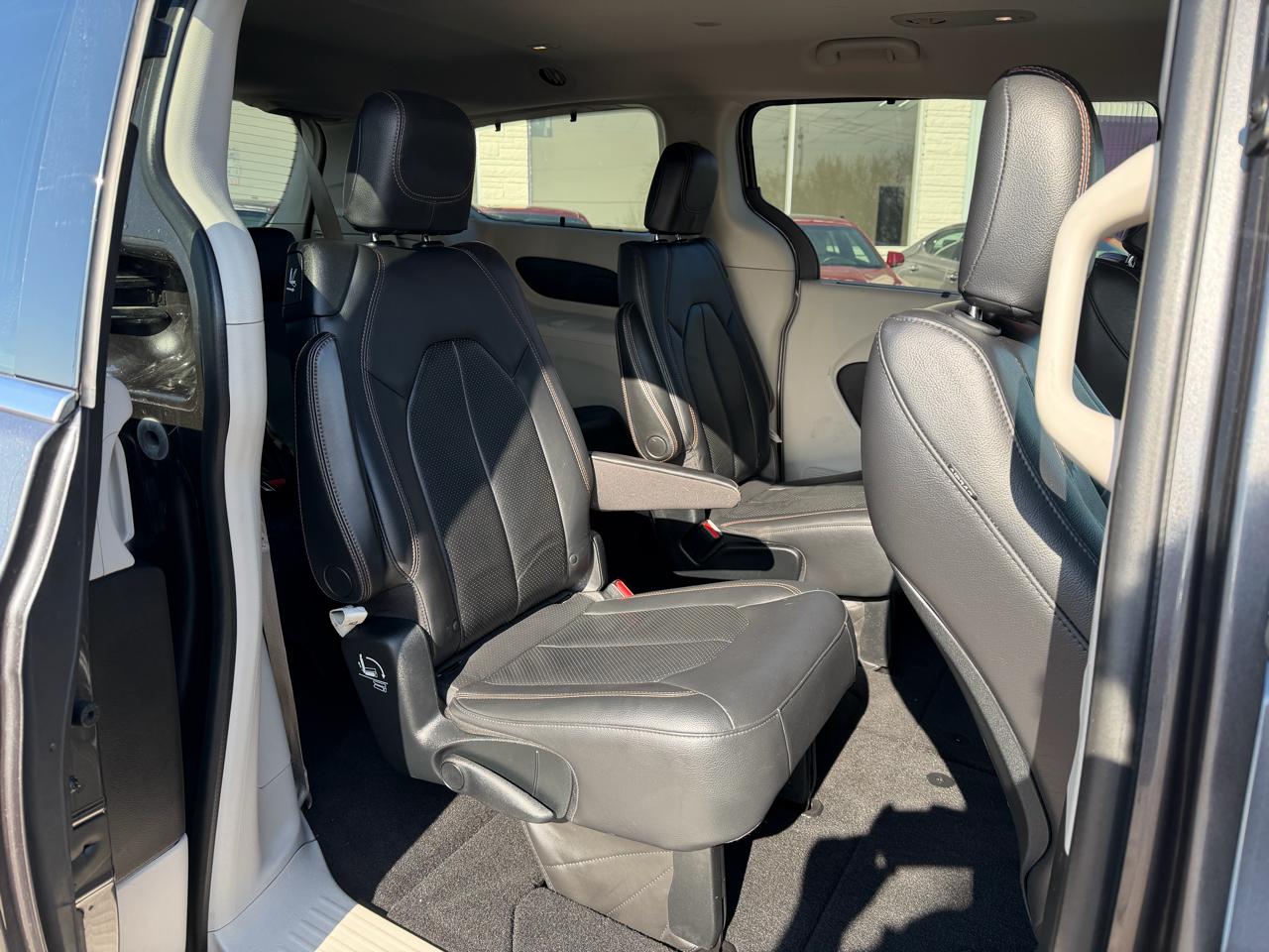Chrysler Pacifica Touring-L 2018