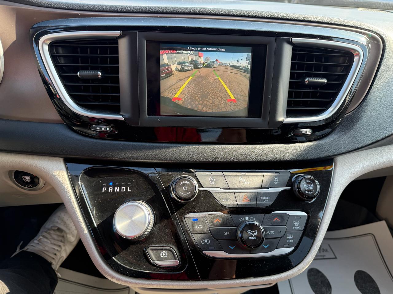 Chrysler Pacifica Touring-L 2018