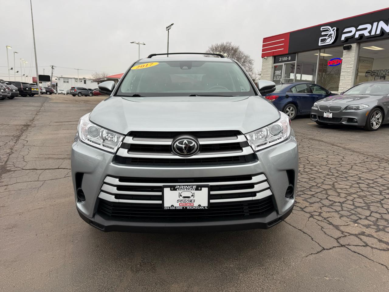Toyota Highlander LE Plus AWD V6 2017