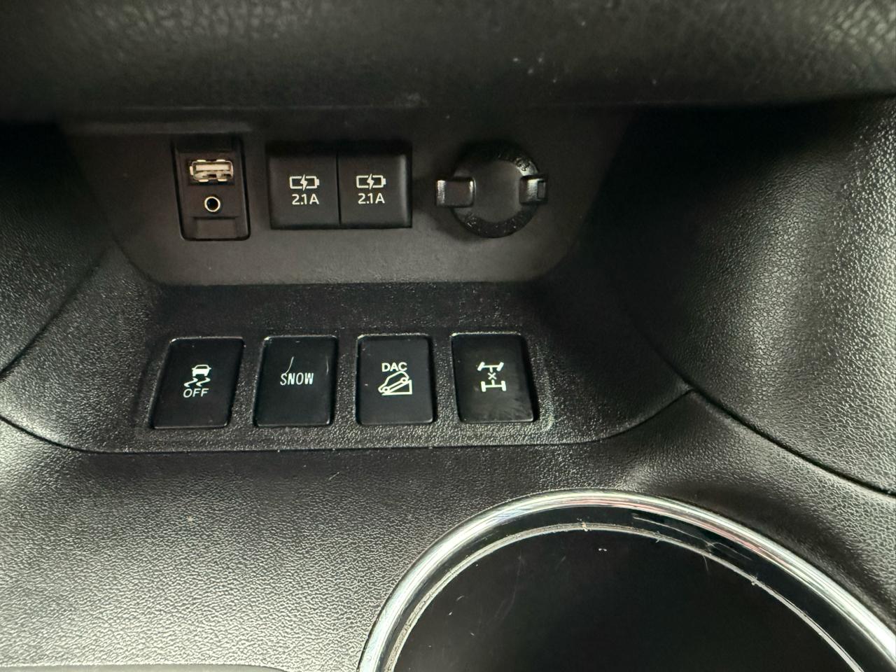 Toyota Highlander LE Plus AWD V6 2017