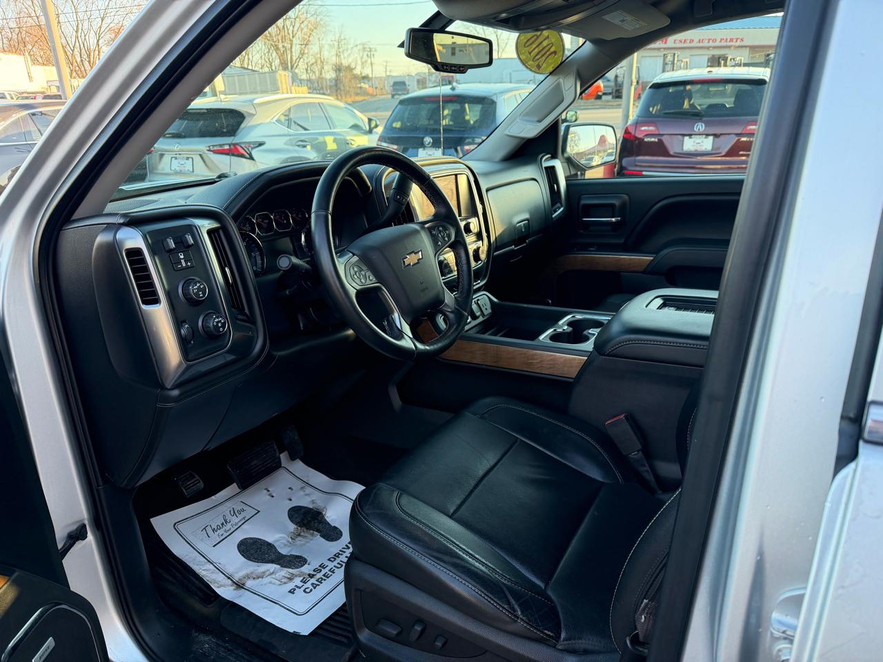 Chevrolet Silverado 1500 LTZ Z71 Crew Cab 4WD 2016