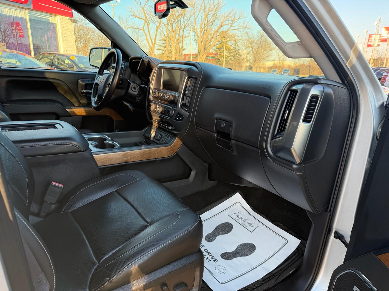 Chevrolet Silverado 1500 LTZ Z71 Crew Cab 4WD 2016