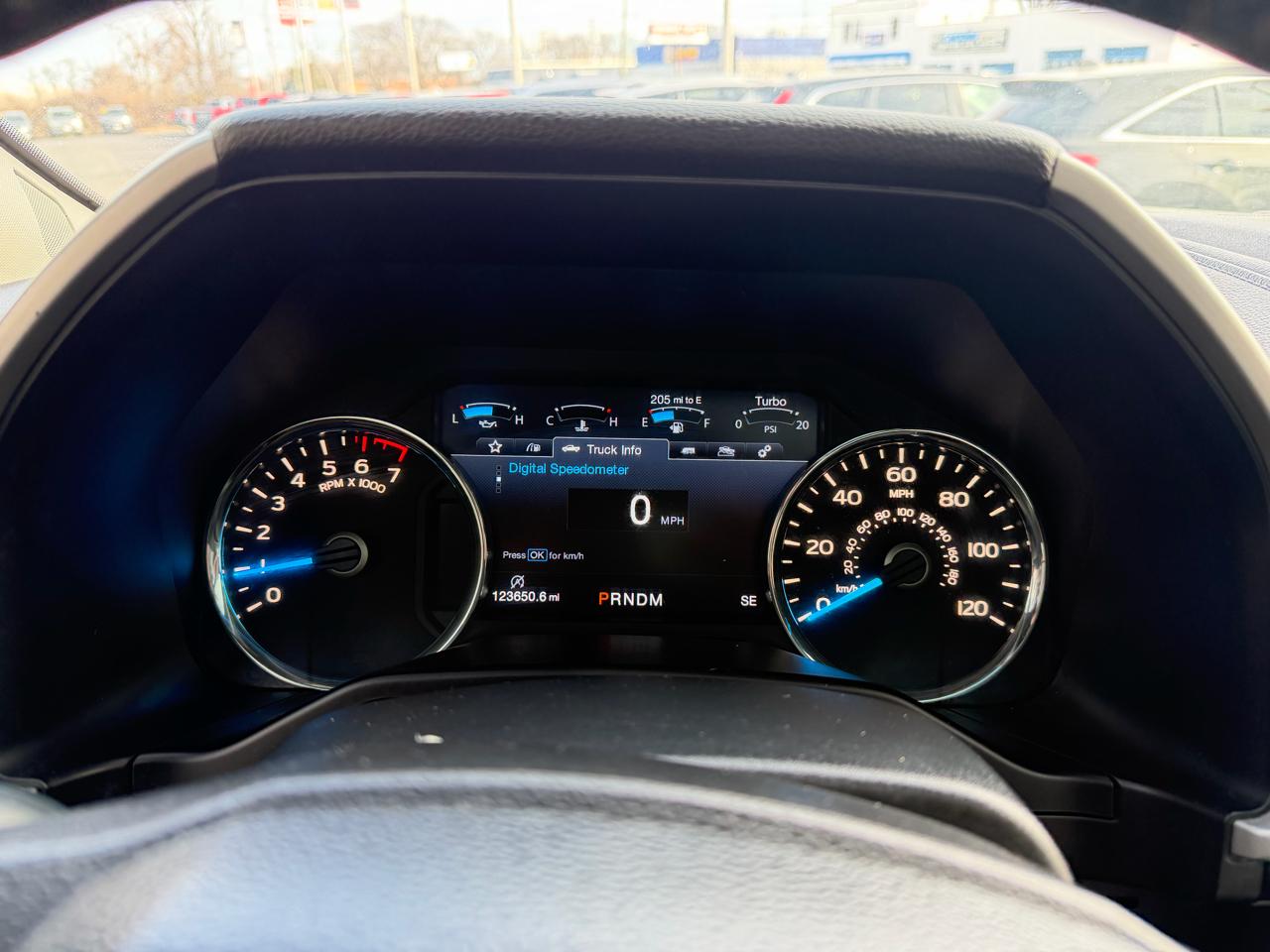 Ford F-150 XLT Lariat 2017