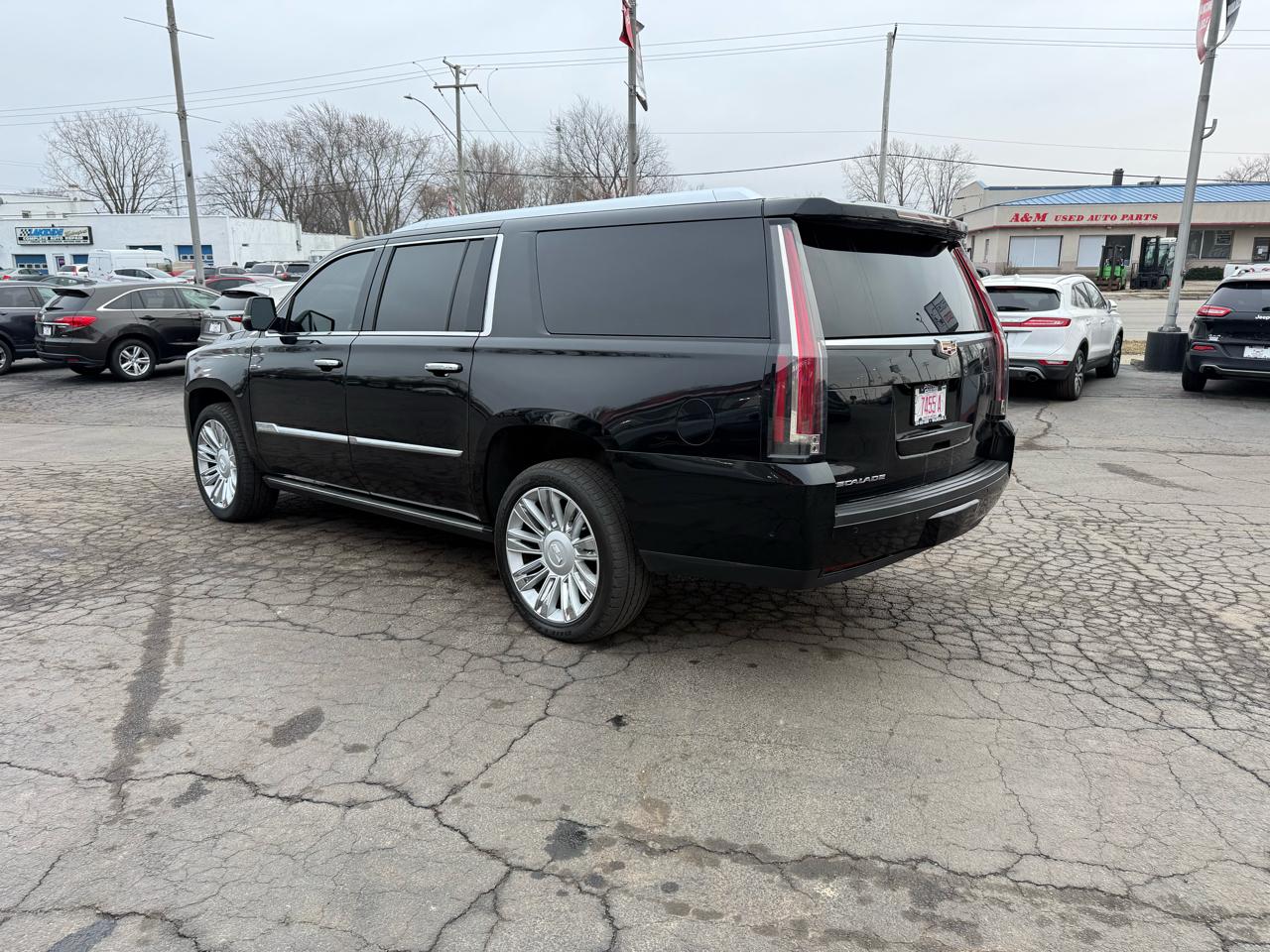 Cadillac Escalade ESV Platinum 4WD 2018