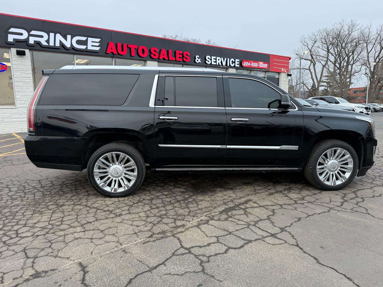 Cadillac Escalade ESV Platinum 4WD 2018