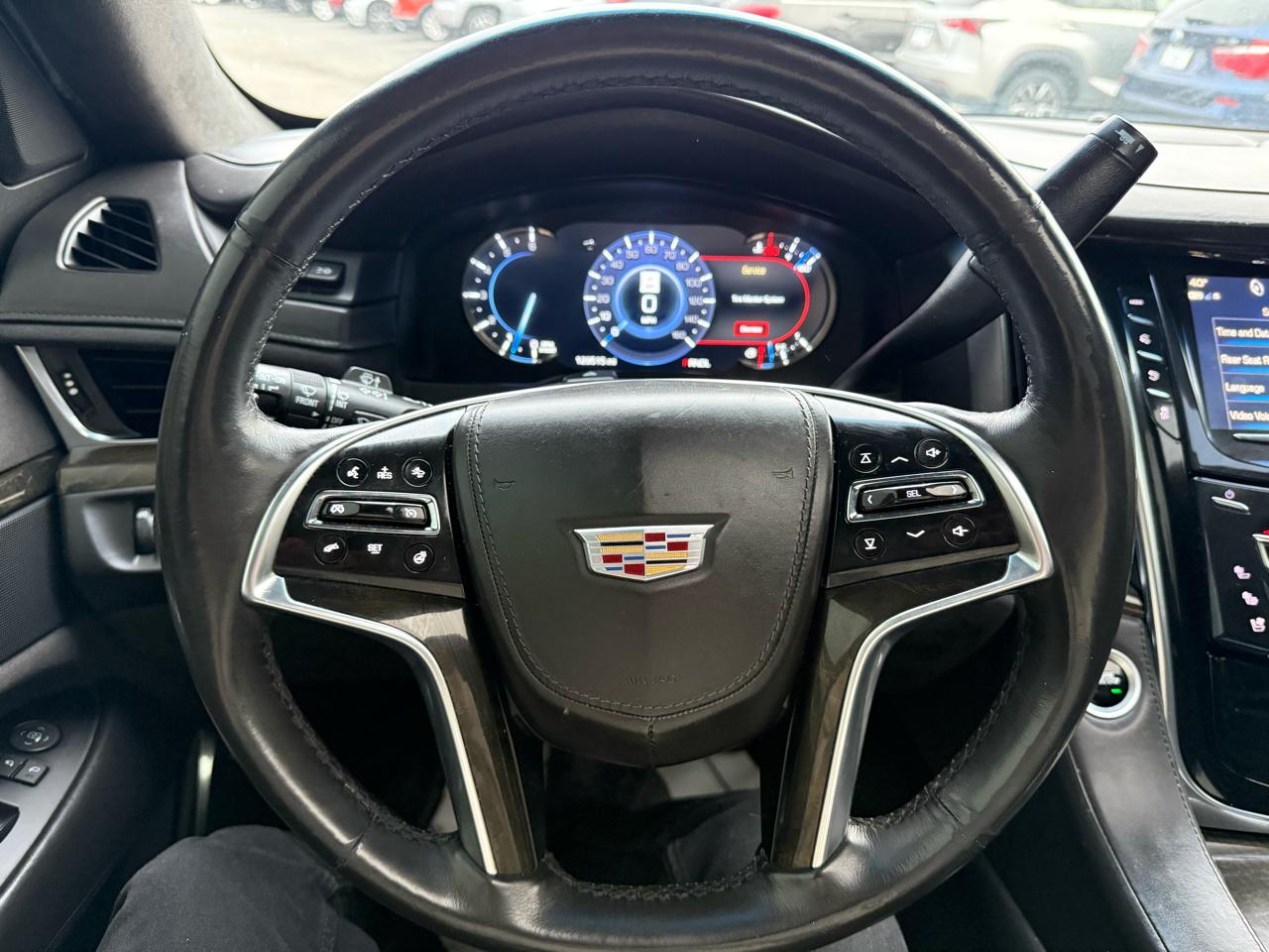 Cadillac Escalade ESV Platinum 4WD 2018